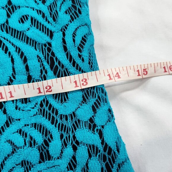 26 Eva Mendes for New York & Company Teal Lace Sheath Dress 10
Lot K - Picture 5 of 7